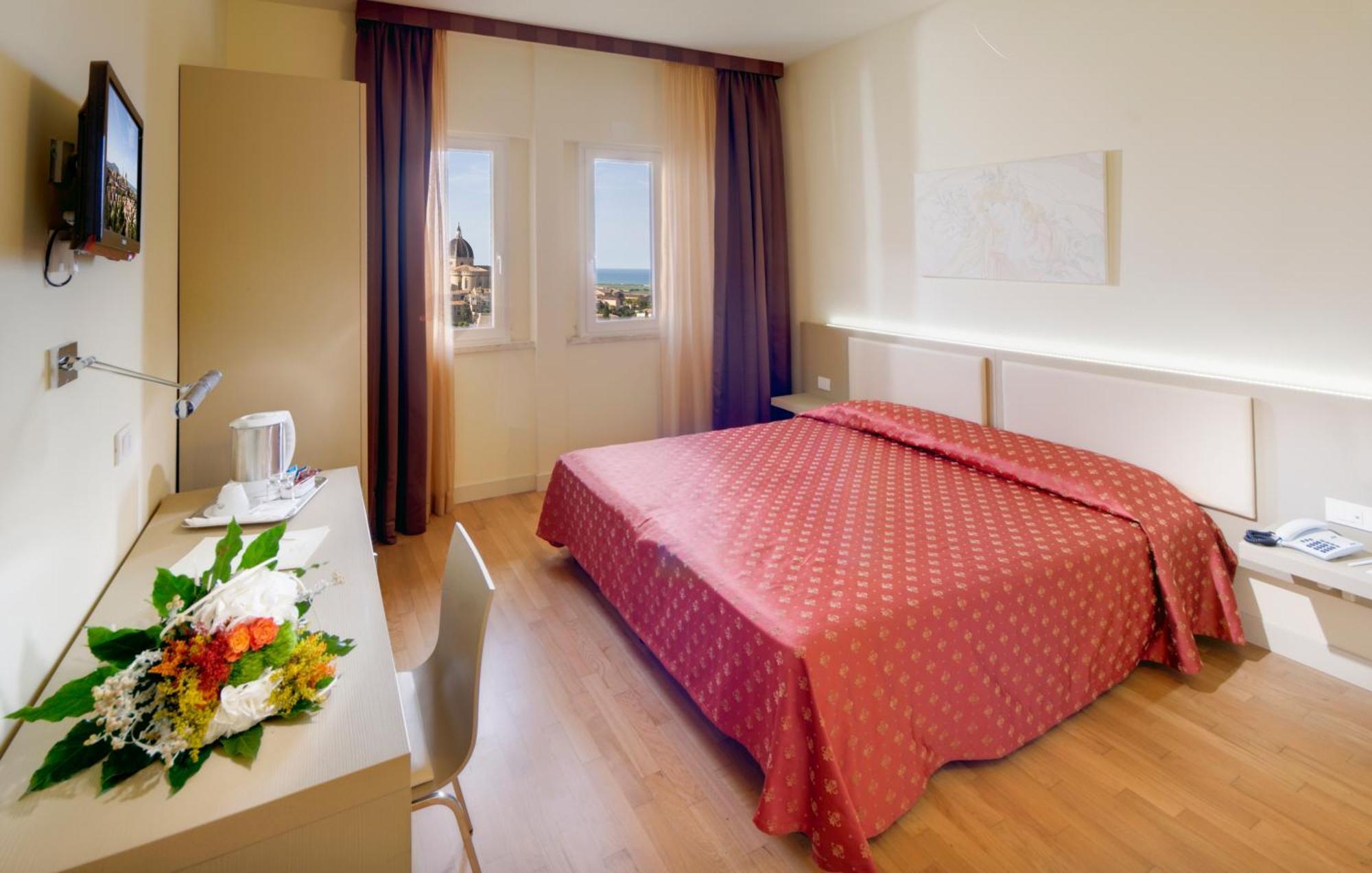 Quadruple Room,115512212:JPEG